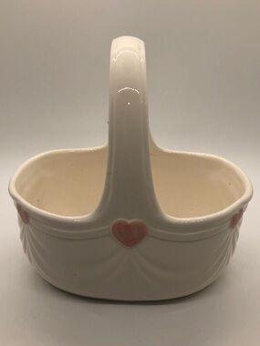 1985 FTD Japan Cream Ceramic Basket/Planter with Pink Heart Accents